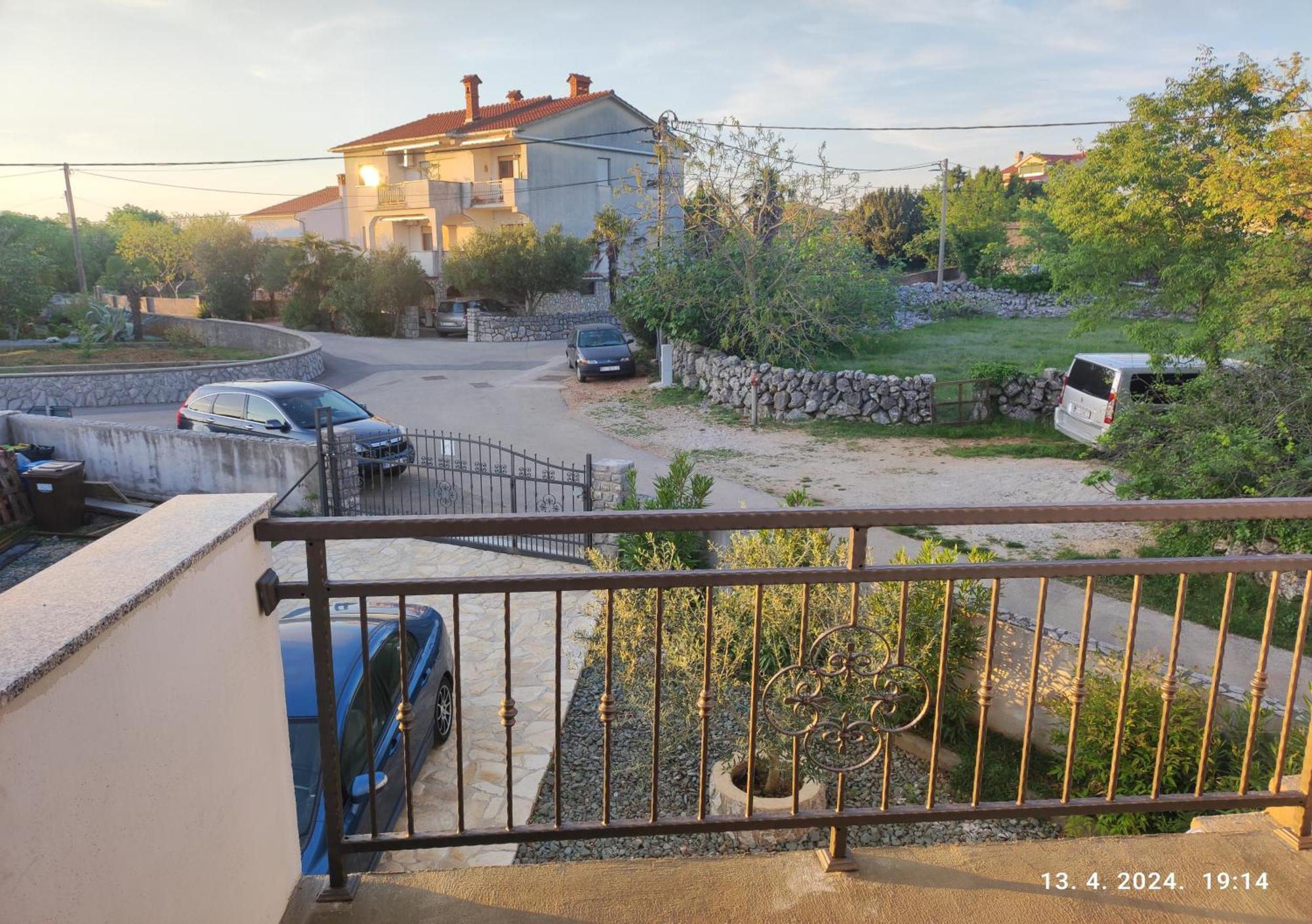 Apartman Pojine Gabonjin Exterior photo
